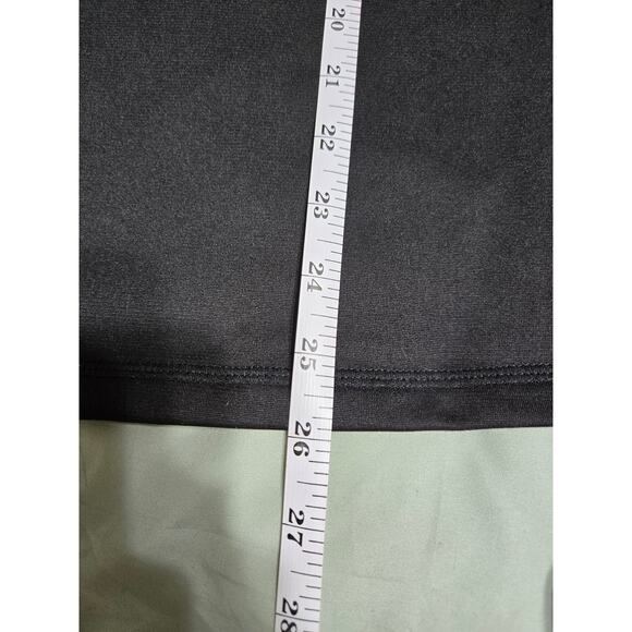 The North face medium women's 1/4 zip athletic grey and black pullover - Picture 10 of 10